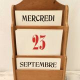 Perpetual calendar 1940s