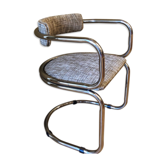 Victoria vintage chair