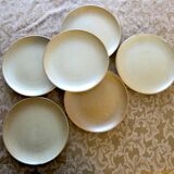 6 stoneware dessert plates from "Grés Village" in very good condition