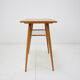 Table en chêne du milieu du siècle, années 1970.