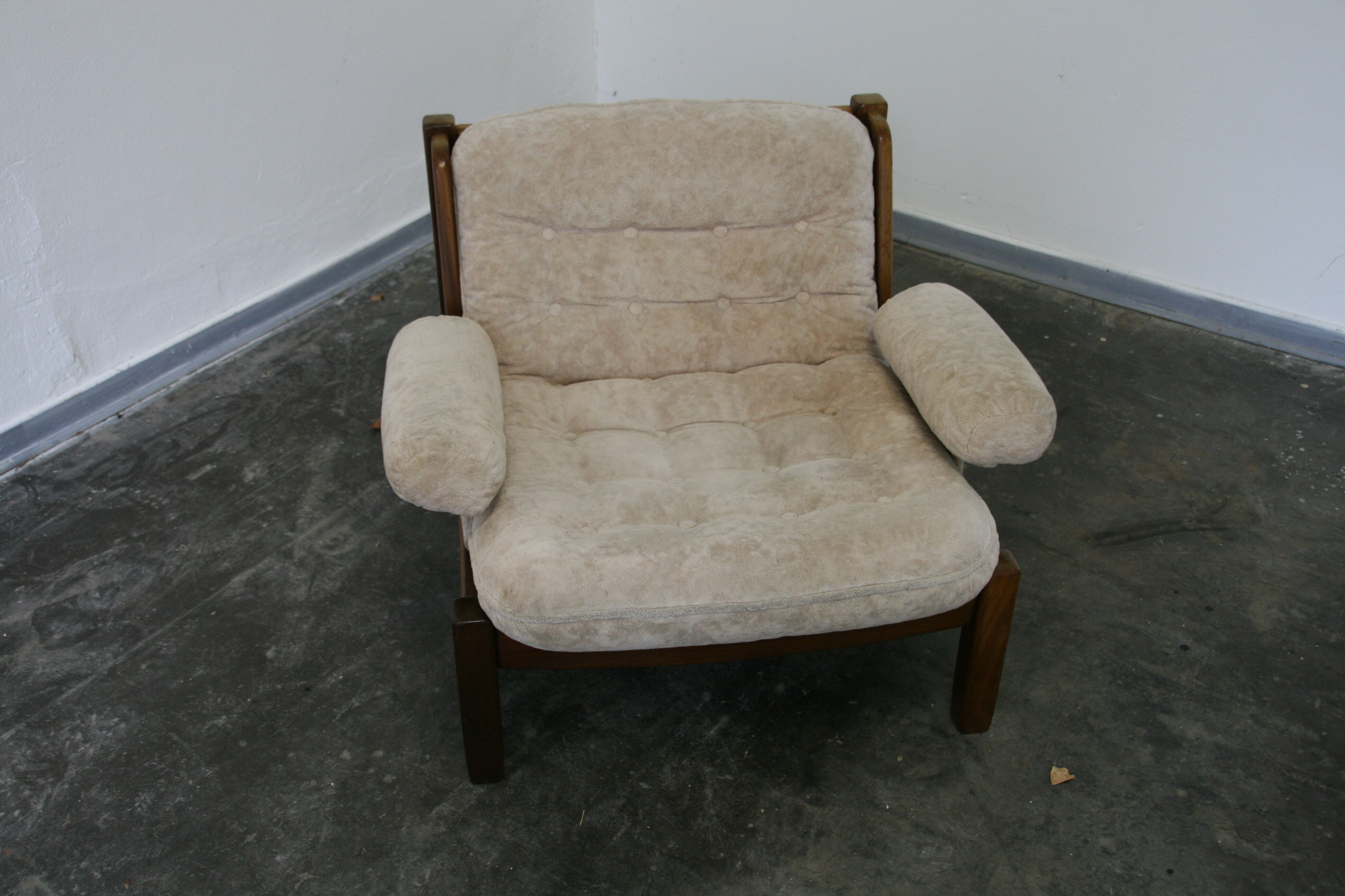 Vintage armed lounge ,club or cocktail chair