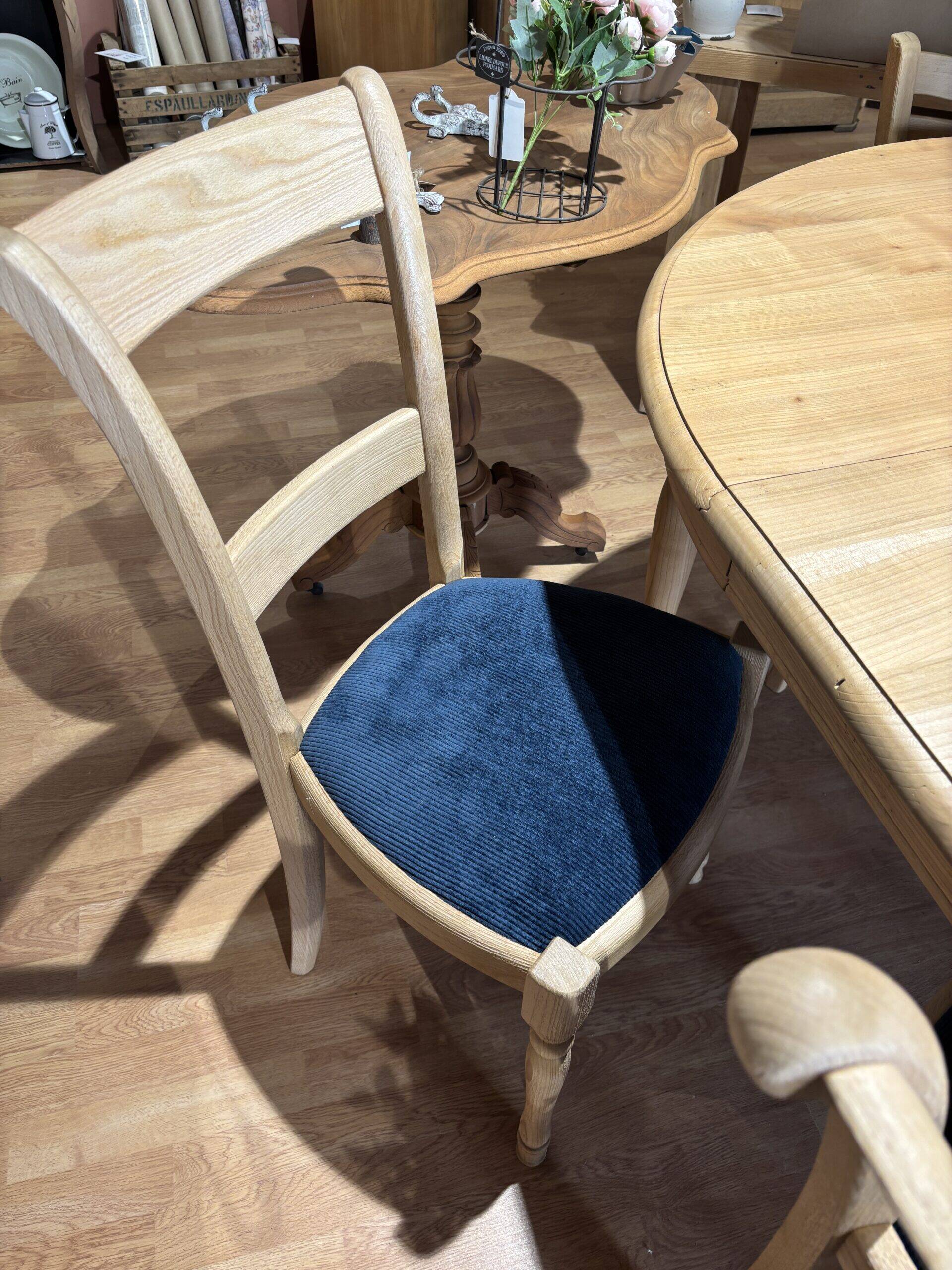 4 chairs with midnight blue velvet seats