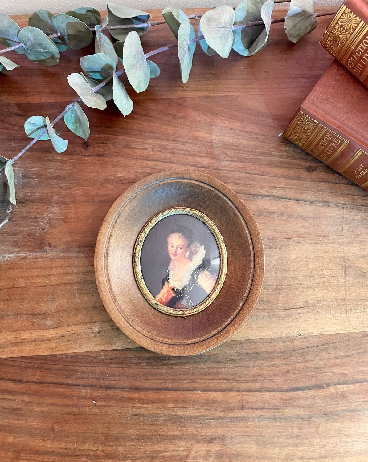 Mini vintage portrait