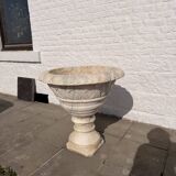 Large garden basin in marble, 19th century