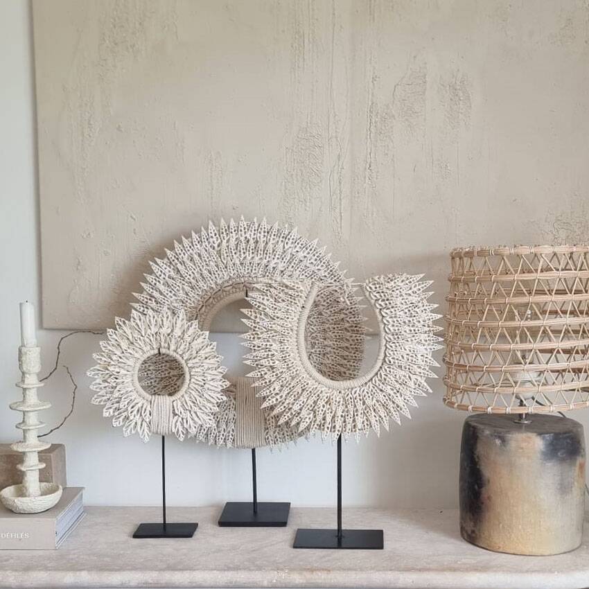 Decorative Papuan shell necklace