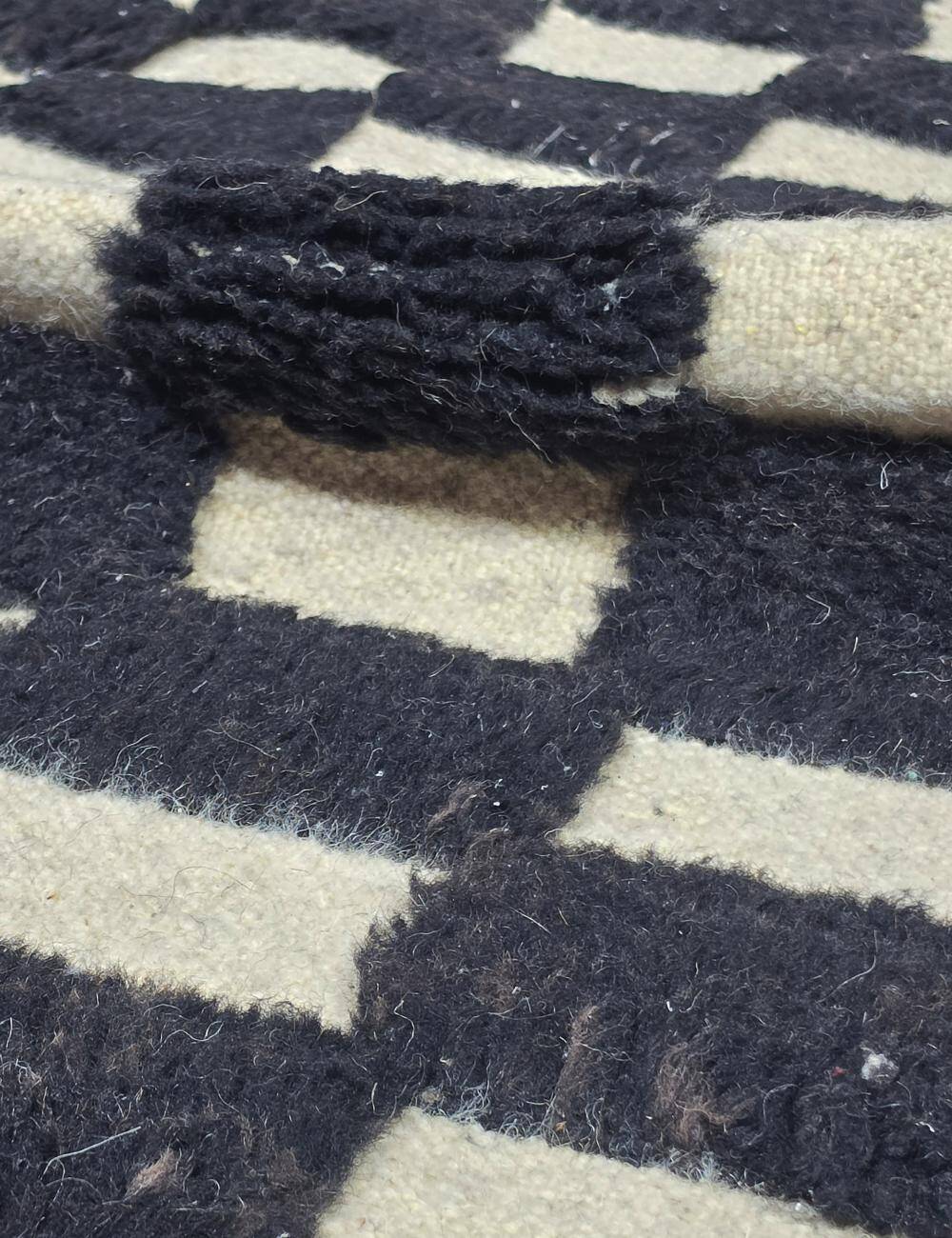 Tapis à damier noir et blanc - 149 x 112 cm