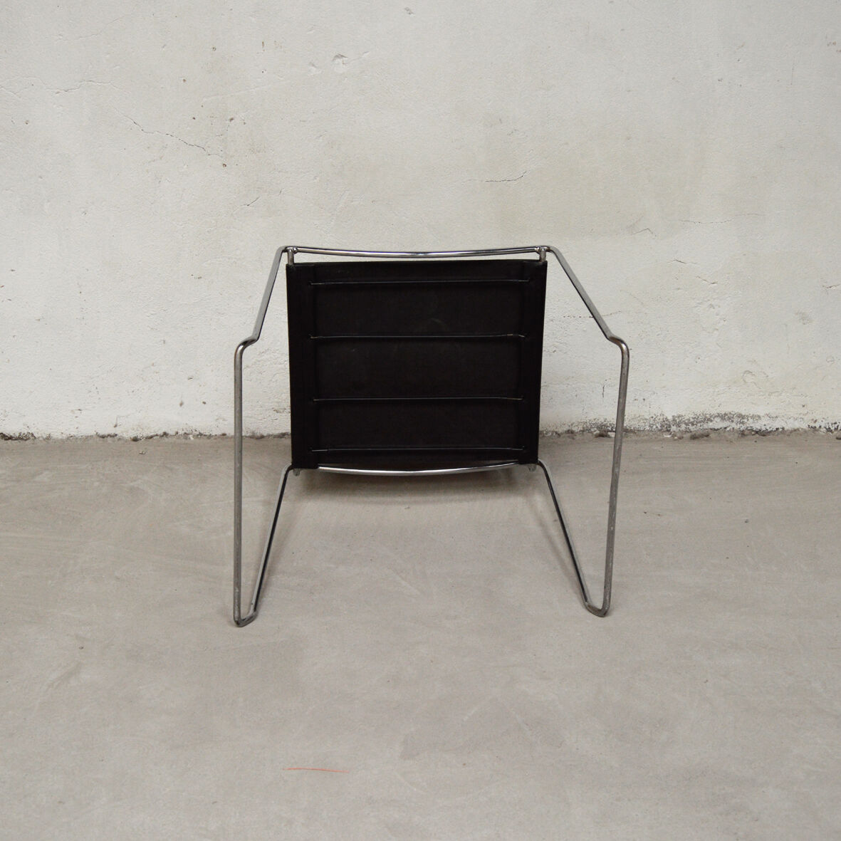 Set of 8 Italian Chairs in leather and steel, 1970