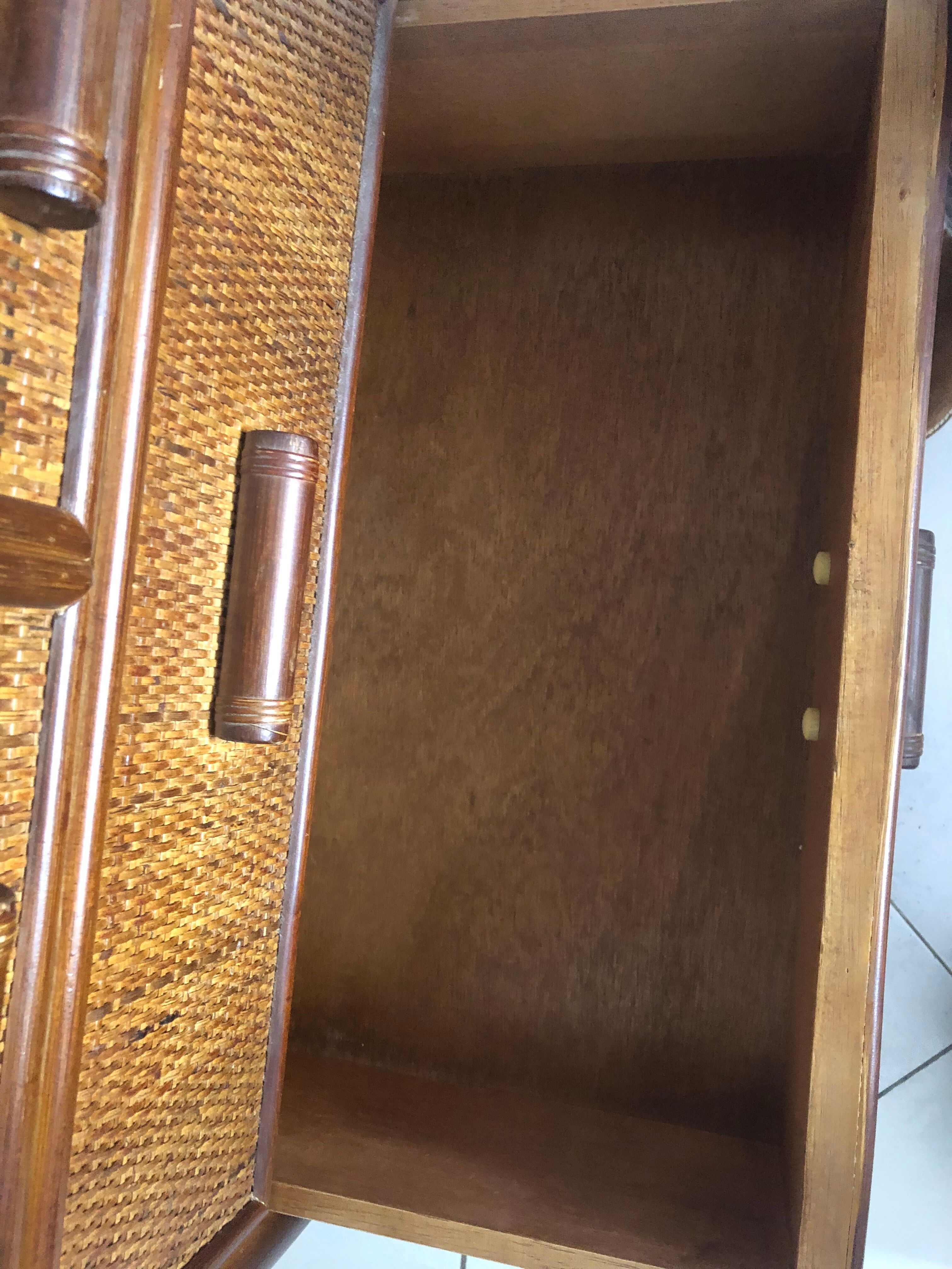 Vintage chest of drawers