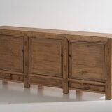 Ancien buffet en bois à trois portes (vers 1920)