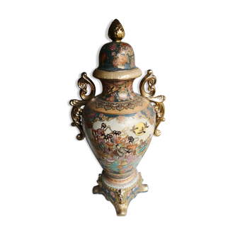 Vase Potiche en porcelaine satsuma