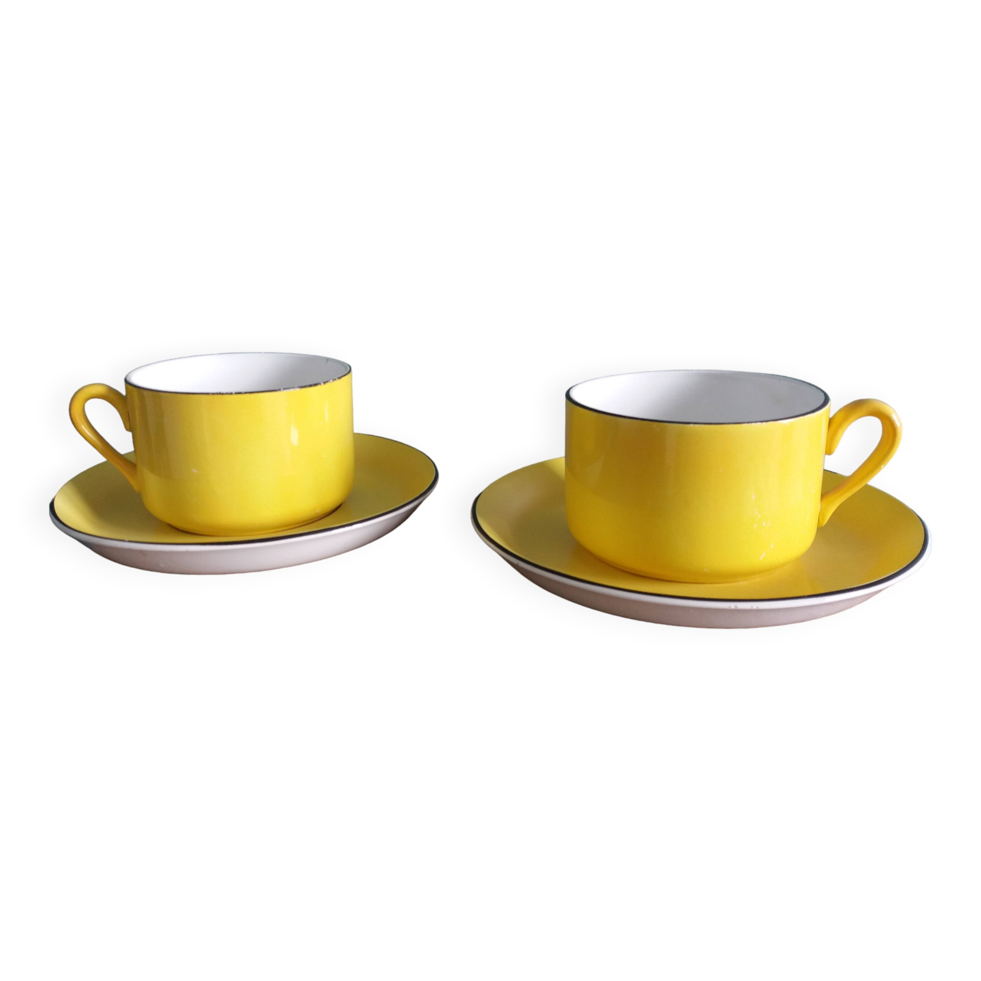 Tasses et soucoupe Saint Amand céramique jaune