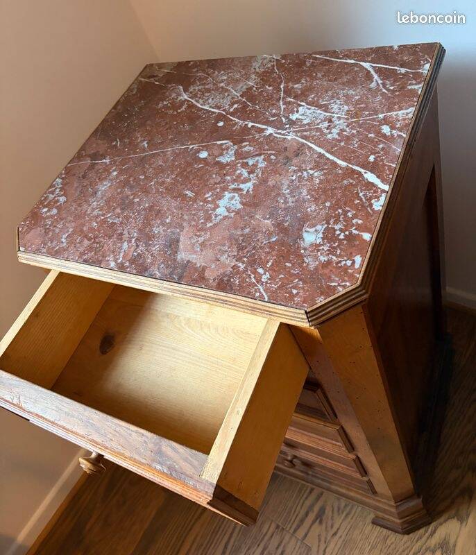 Table de chevet ancienne