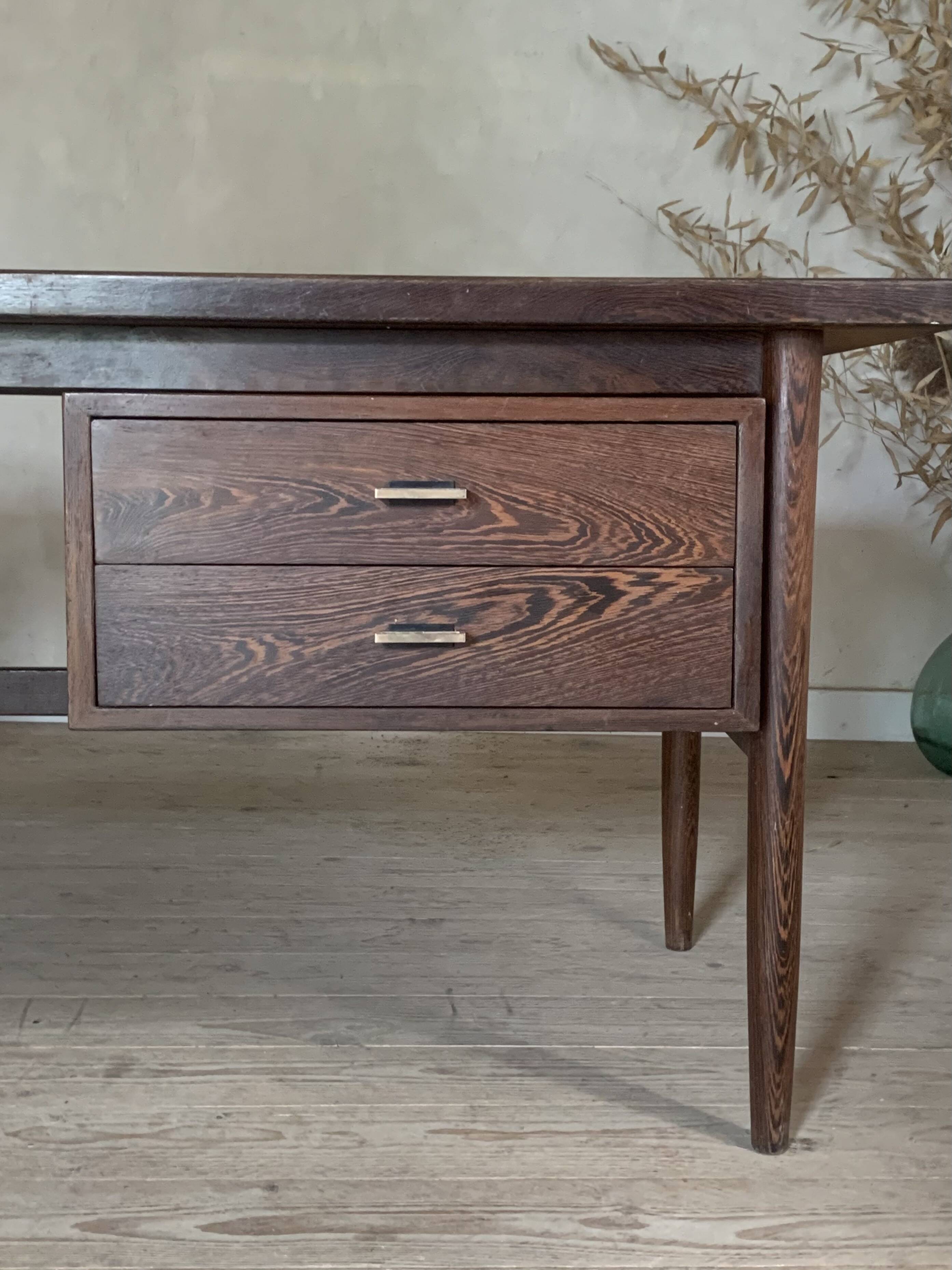 Bureau ministre en wengé vintage
