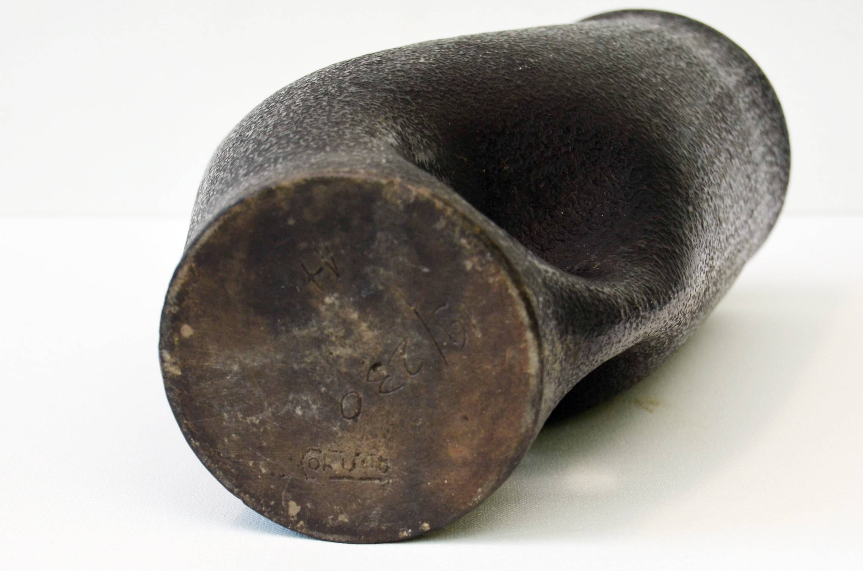 Lot de 2 pichet Korond Terre Cuite Noire Poterie Babos Istvan ?
