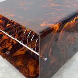 Range records or vinyl range in plexi, turtle scales effect, on wheels, 1970