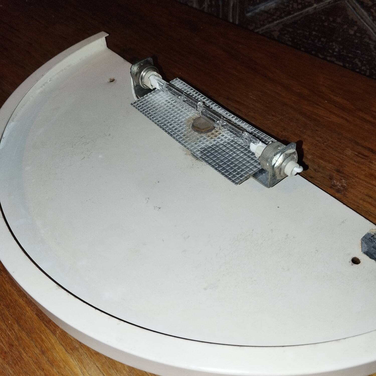 80s art deco style Delmas wall lamp