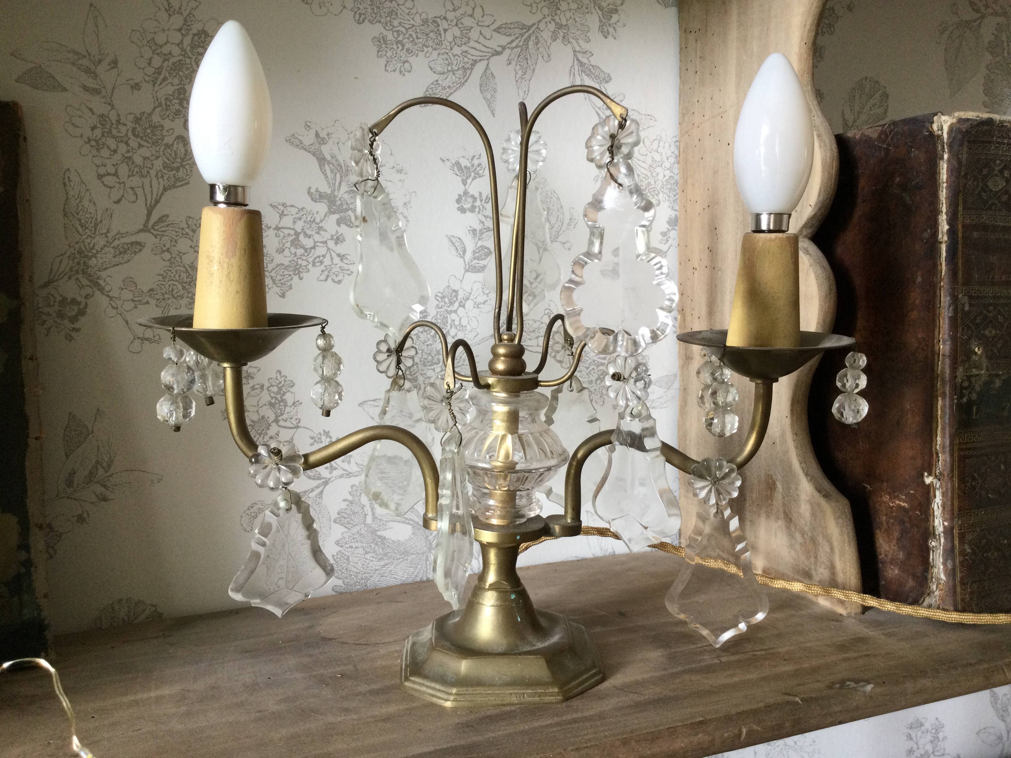 Antique brass lamp with 2 branches