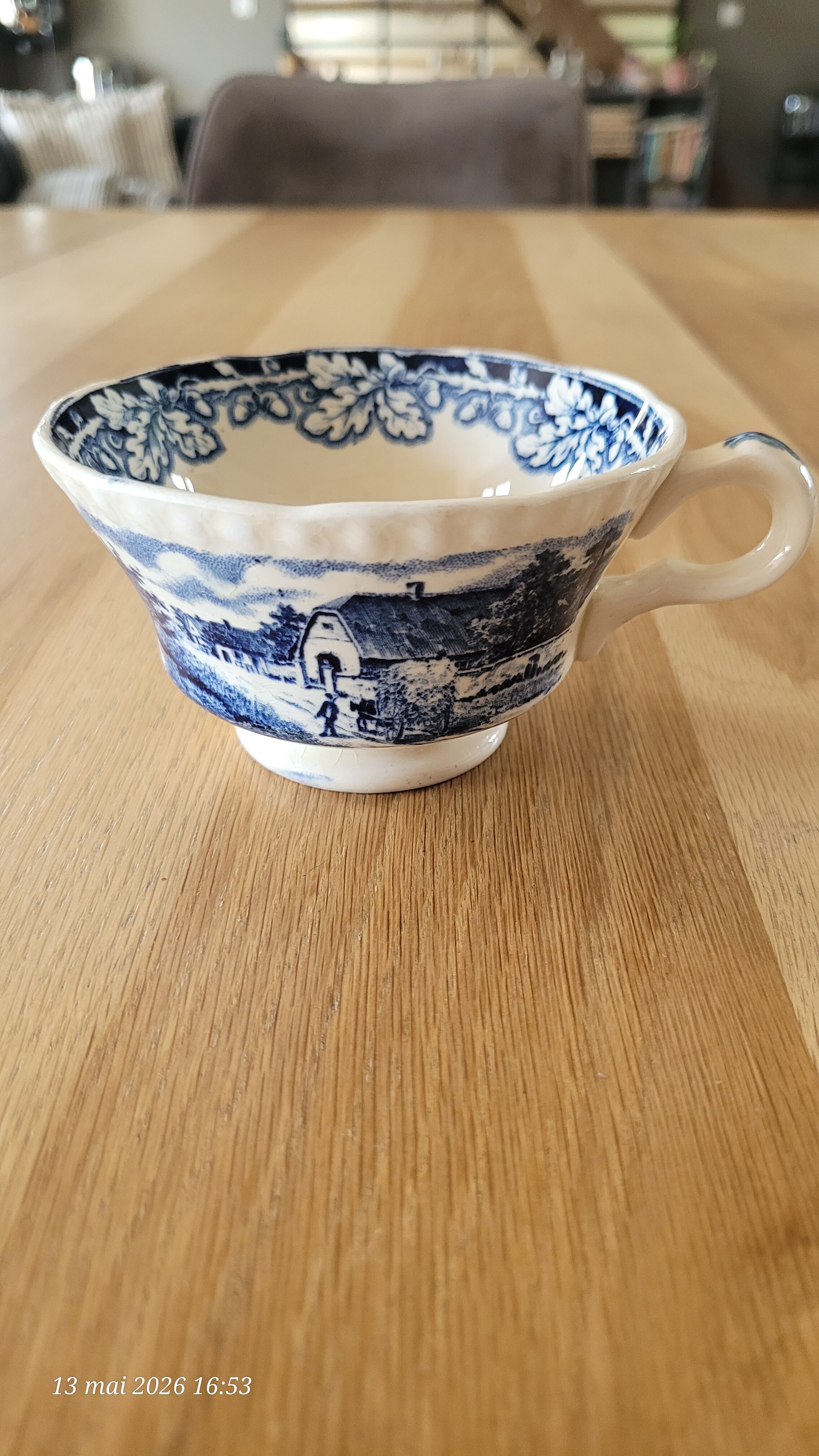 4 tasses anciennes Sté Céramique Maestricht Boerenhoeve bleues
