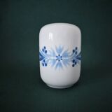 Porcelain pepper shaker with blue patterns