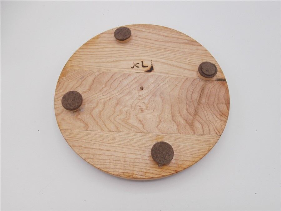 Under wooden dish