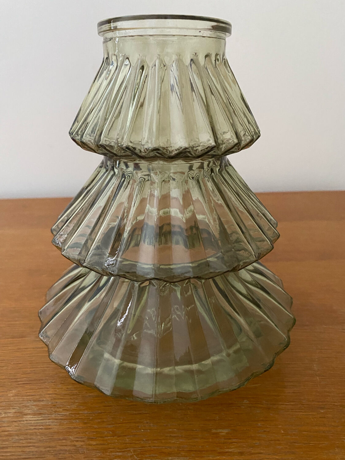 Glass vase Patent