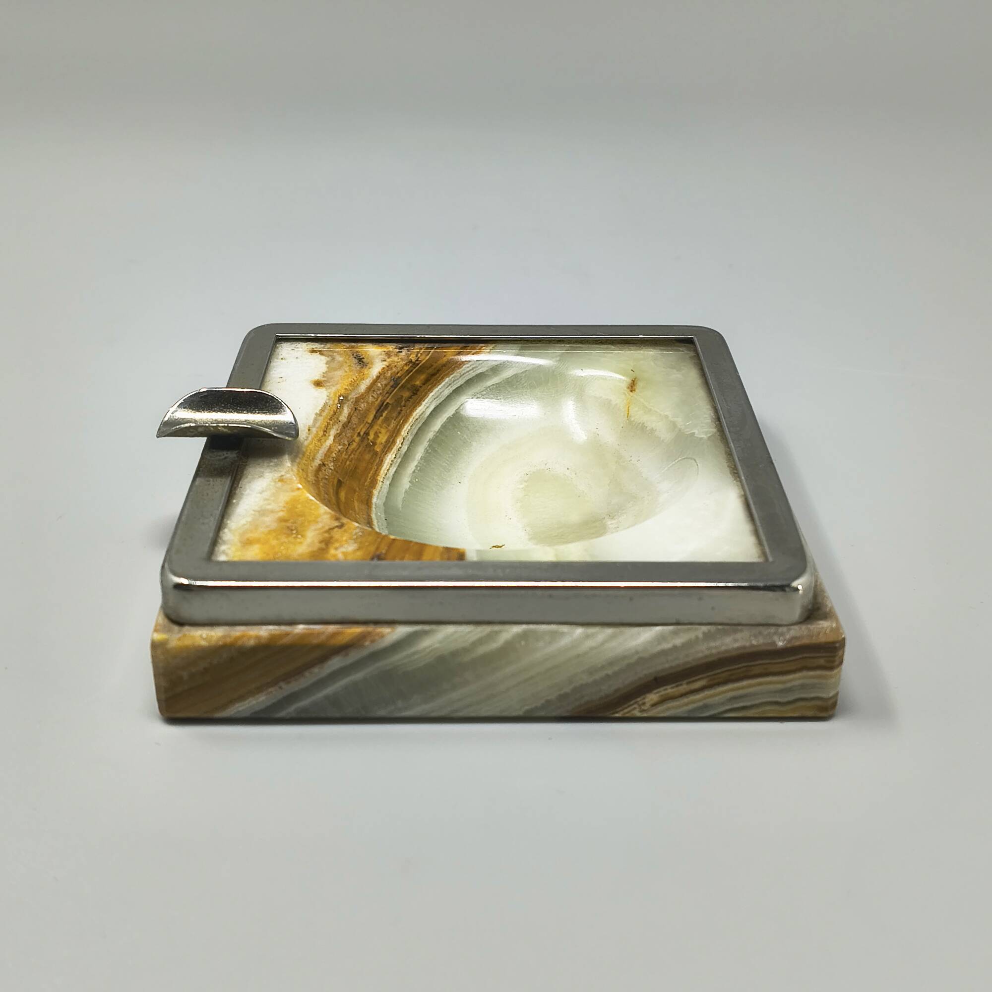 Nécessaire de fumeur italien en onyx, années 1960