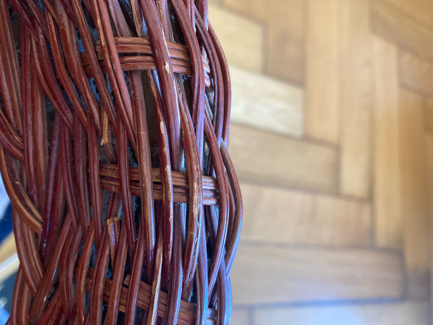 Oval wicker rattan mirror