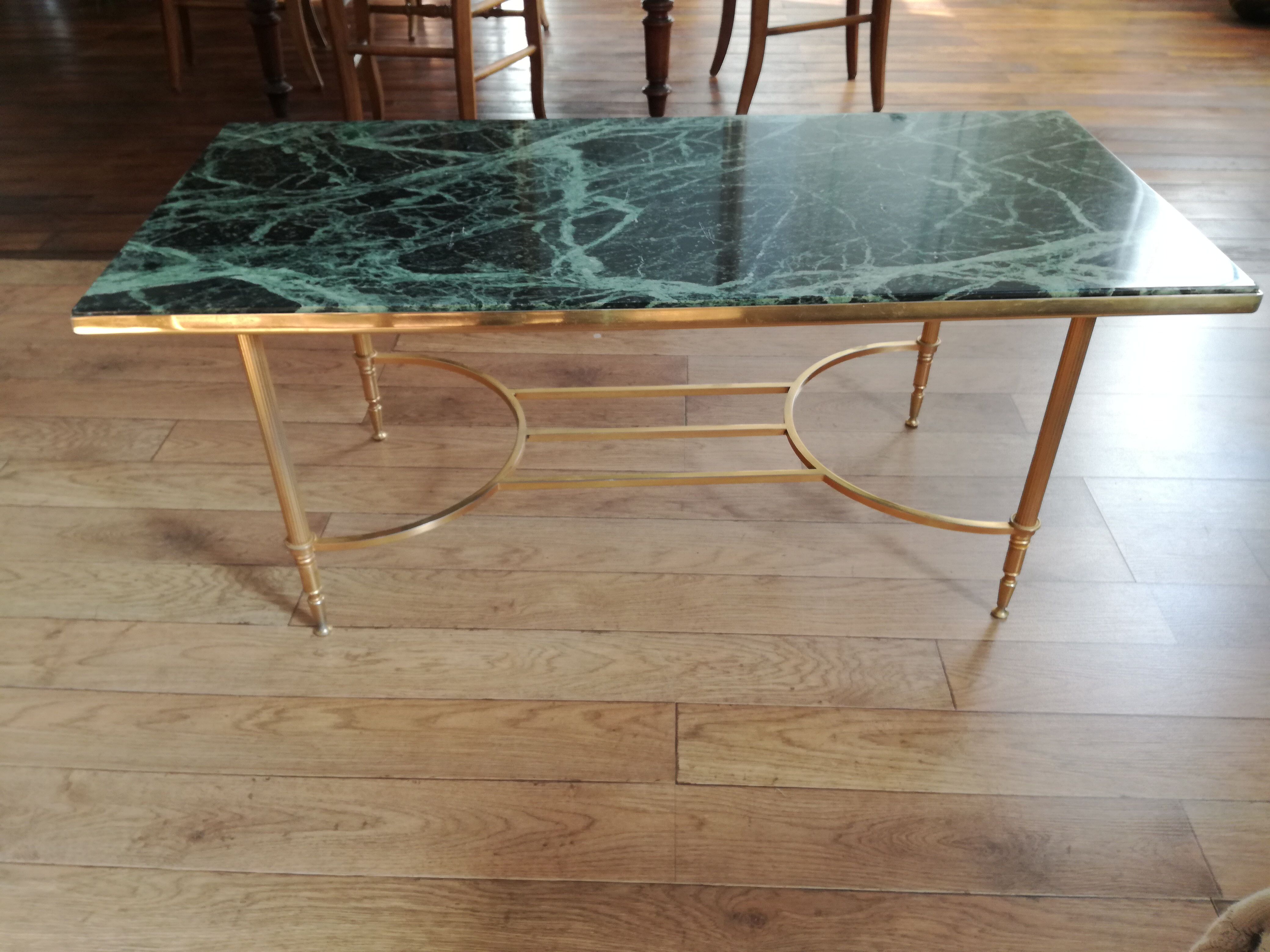 Coffee table in green marble and brass