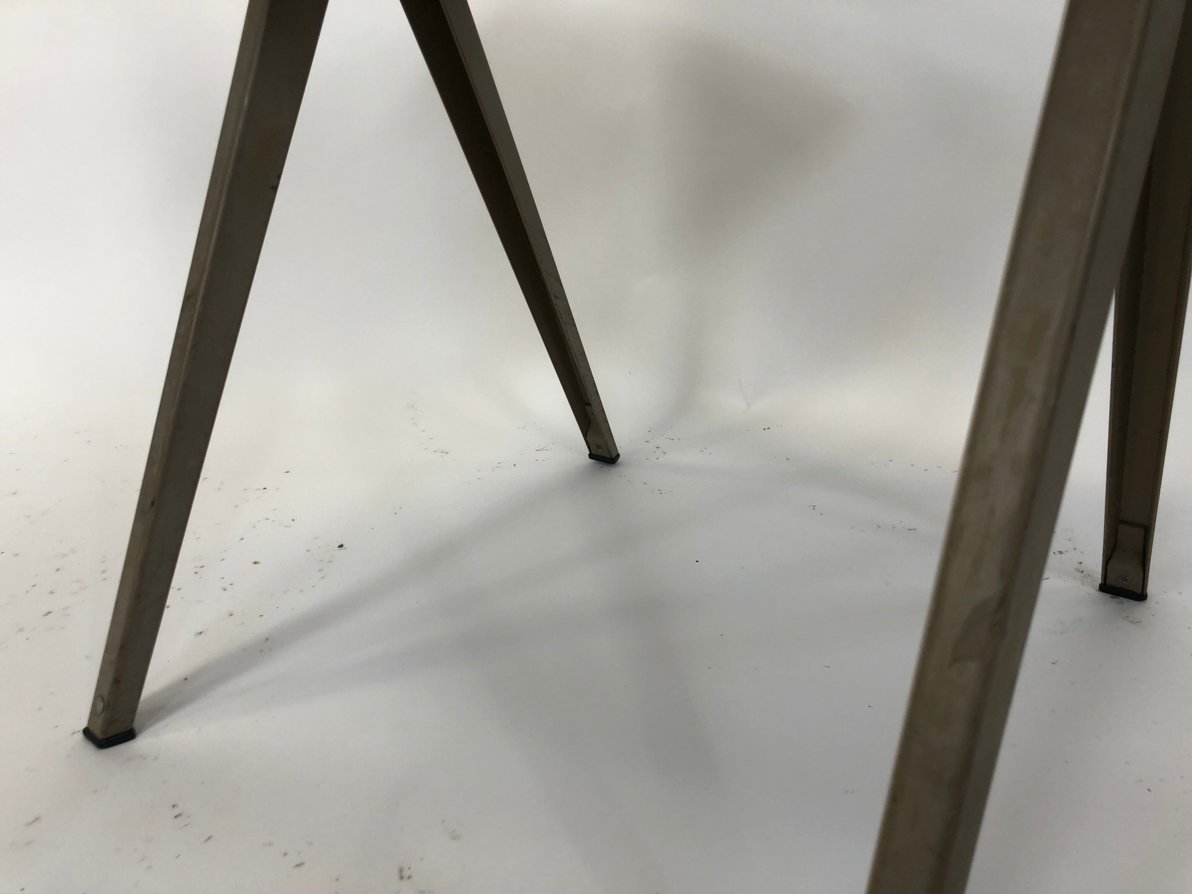 Galvanitas S16 industrial school chair