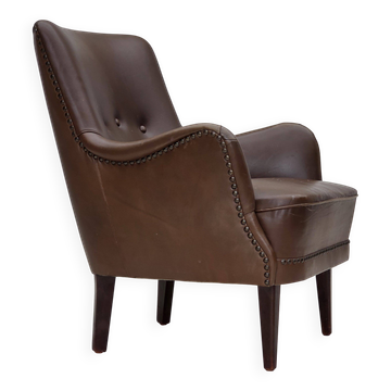 Fauteuil danois des années 1960, cuir de meuble, pieds en bois d'orme.