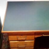 Spirol desk