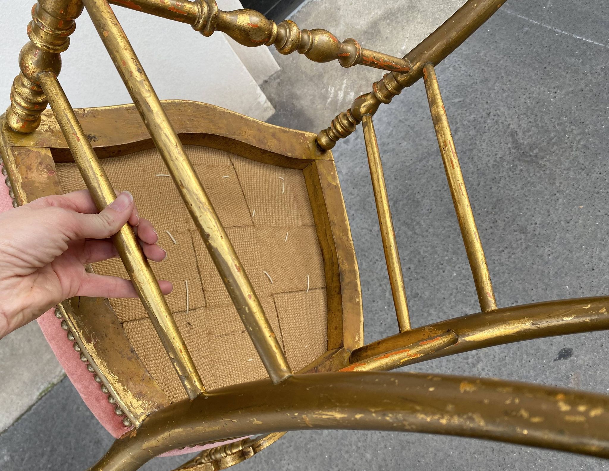 Napoleon III chair in gilded wood and pink velvet, old Chiavari wooden chair