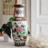 Chinese porcelain baluster vase