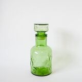 Carafe en verre bullé vert 1970