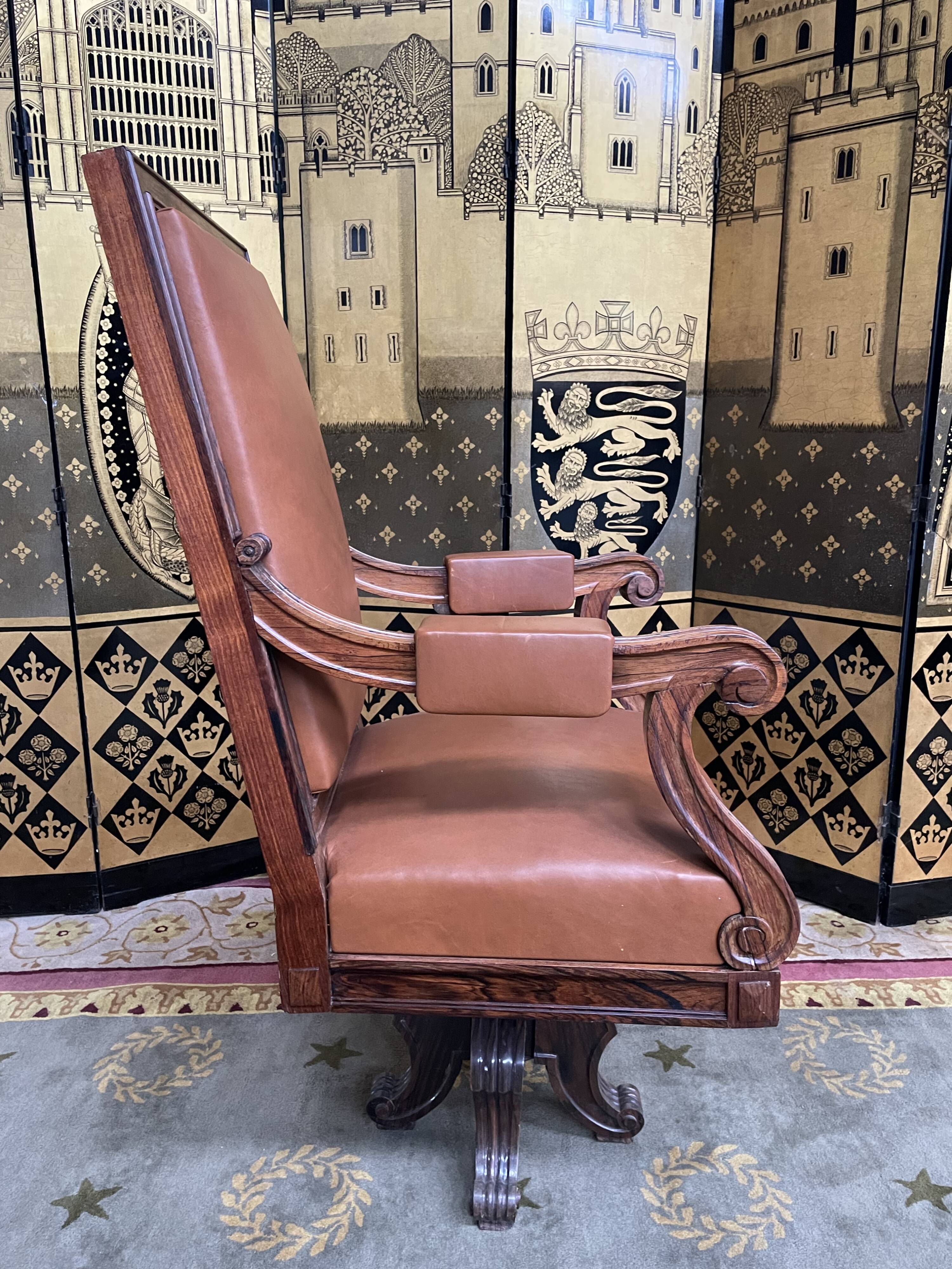 American swivel office chair "HILLCREST"