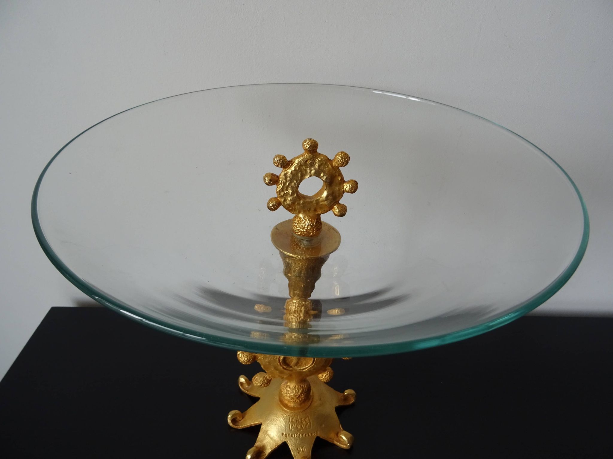Sculptural cup bronze and glass Fondica stone casenove