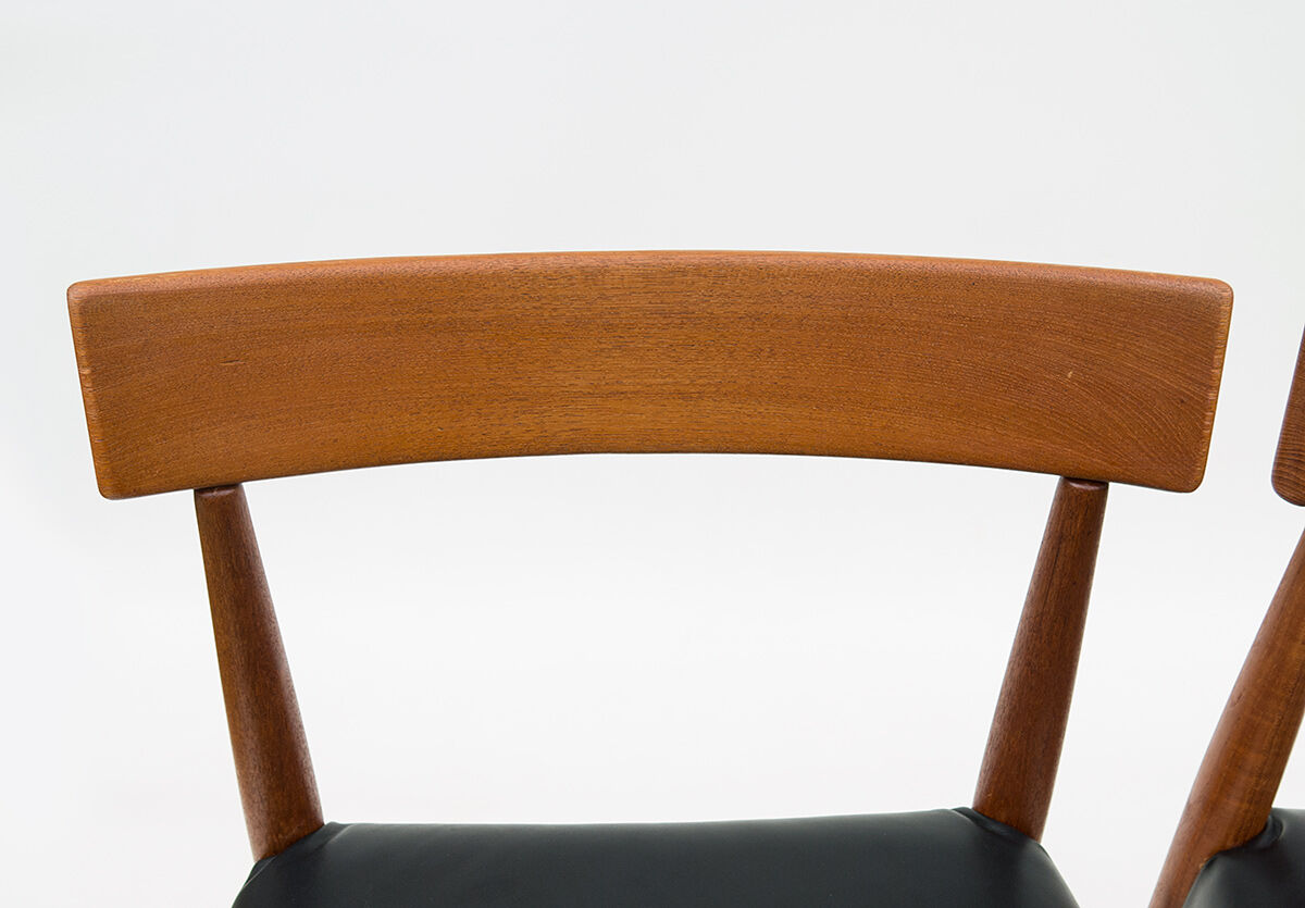 Danish MK 200 Chairs in Teak by Arne Hovmand-Olsen for Mogens Cold, Set of 4