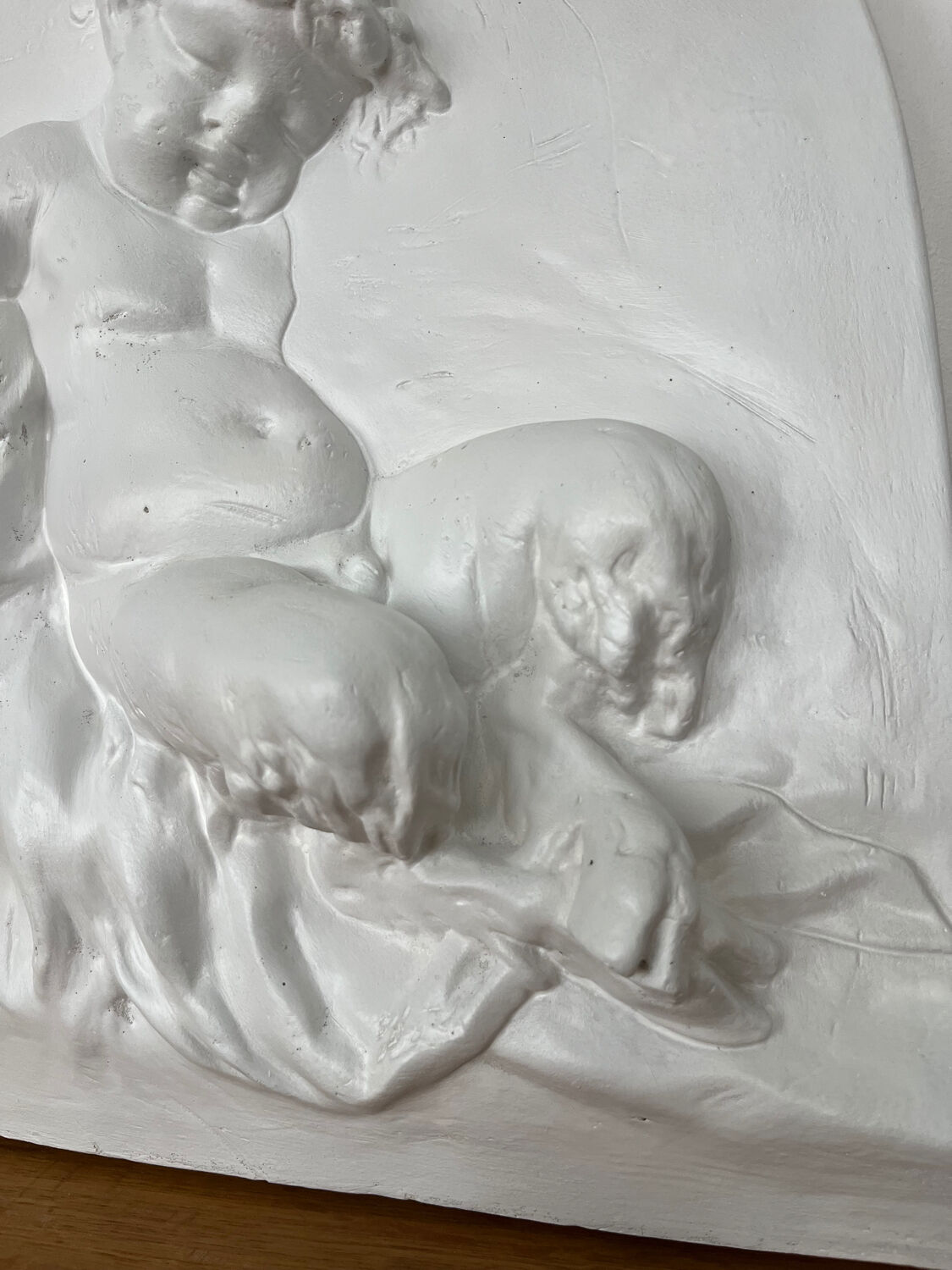 Bas relief sculpture plâtre mythologique « Faune » 