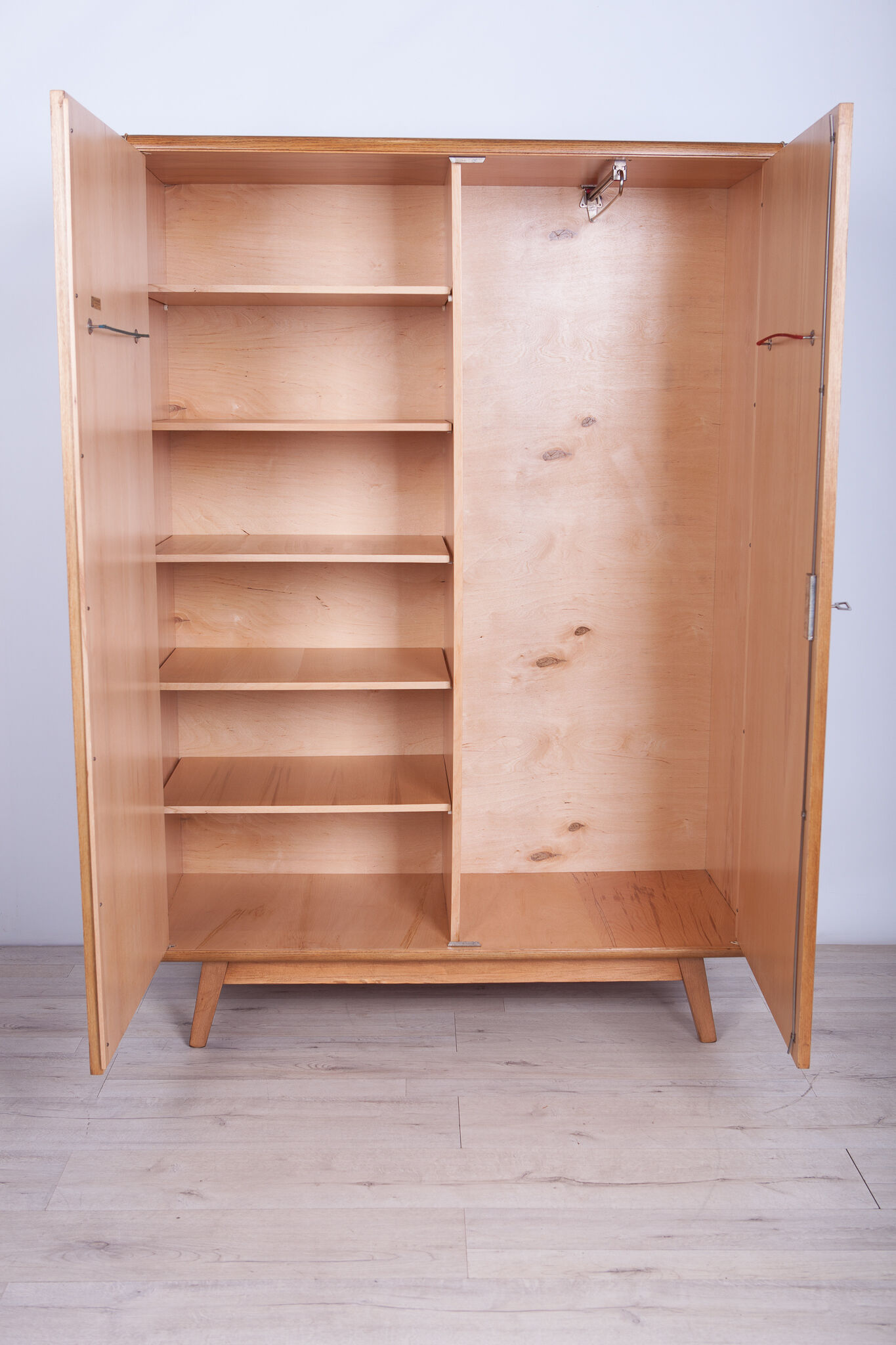 Ash wardrobe by Bohumil Landsman for Jitona, 1960