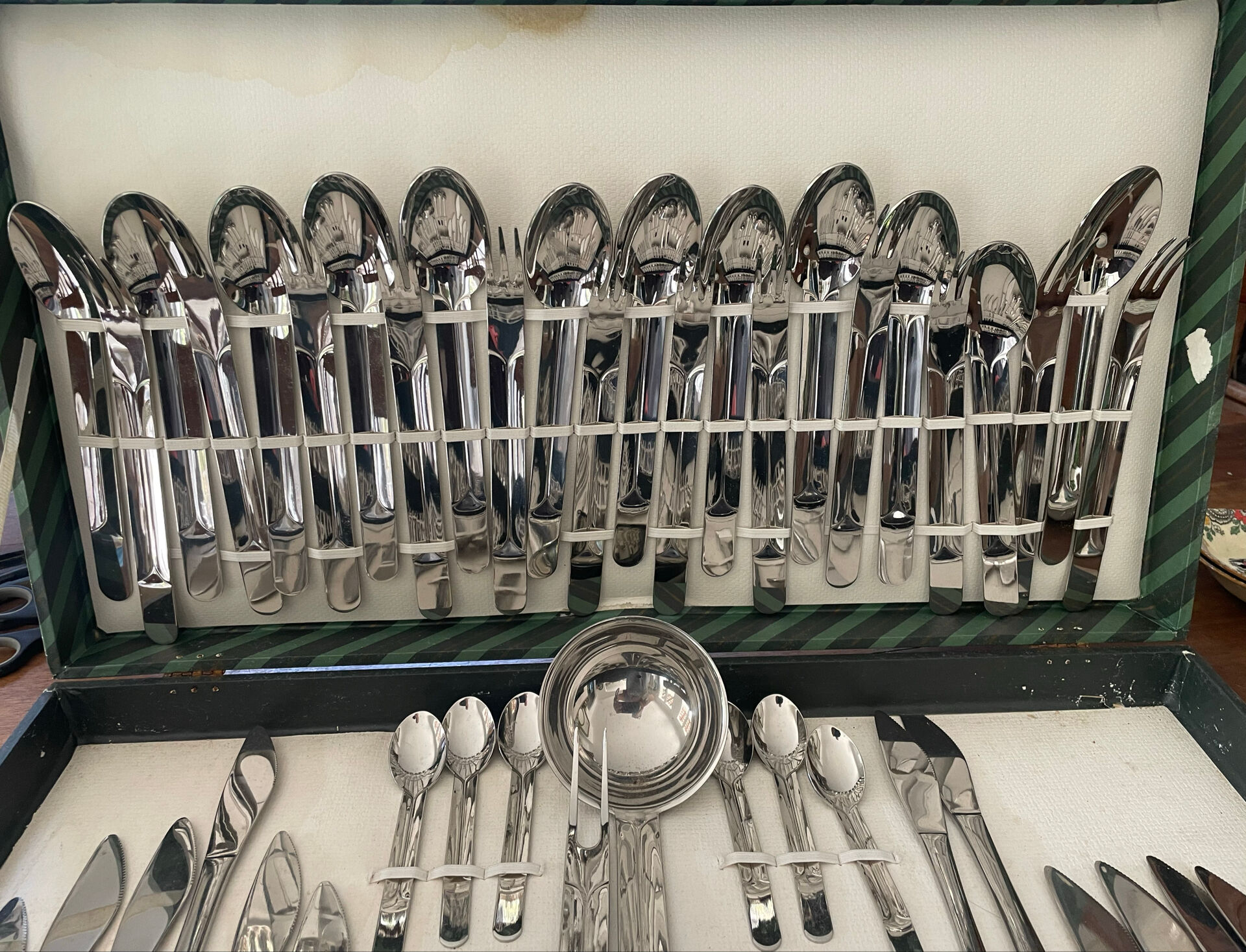 Ménagère Silversud for Wellner Elypsis FF 74 pièces