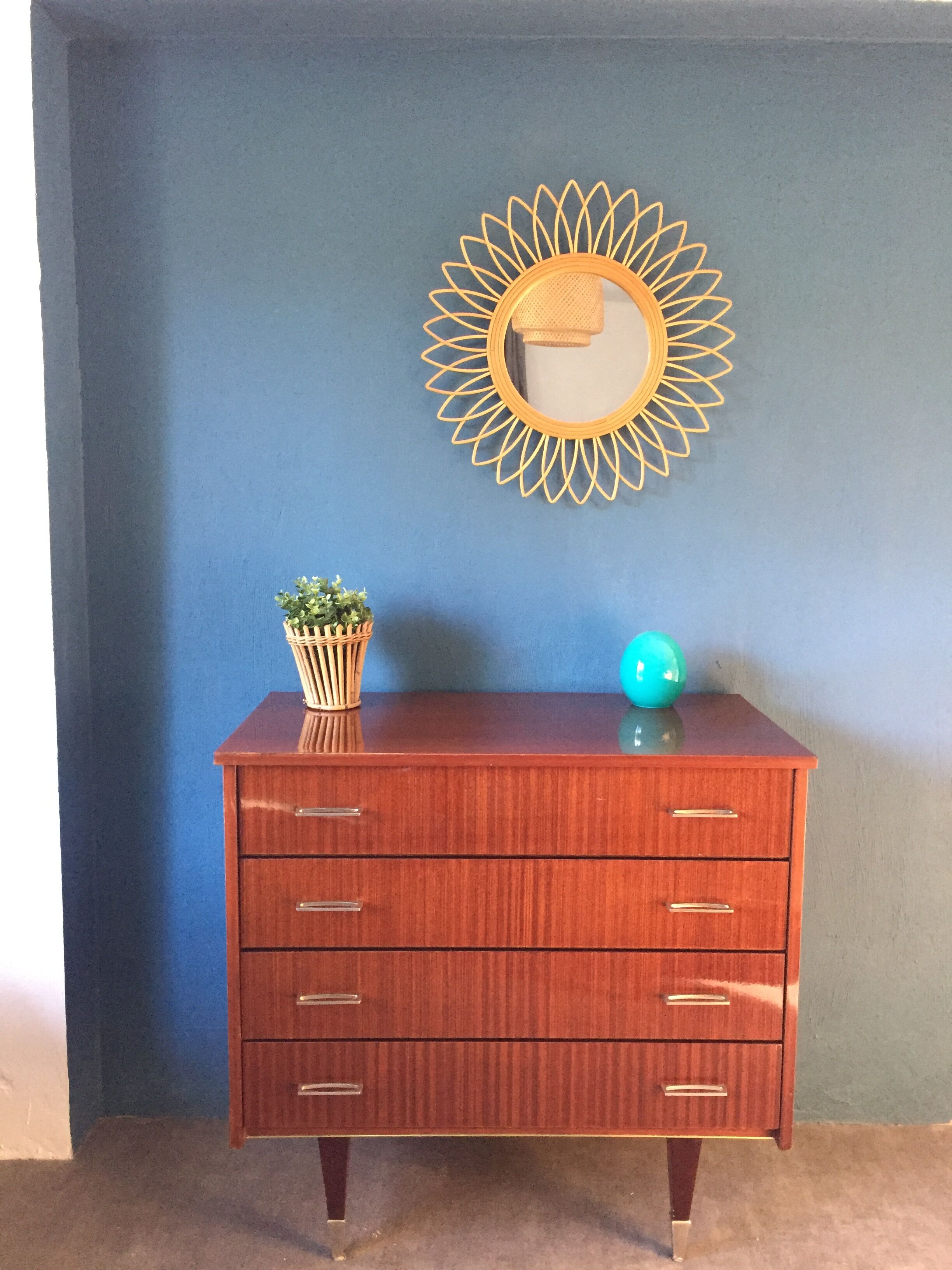 Vintage chest of drawers