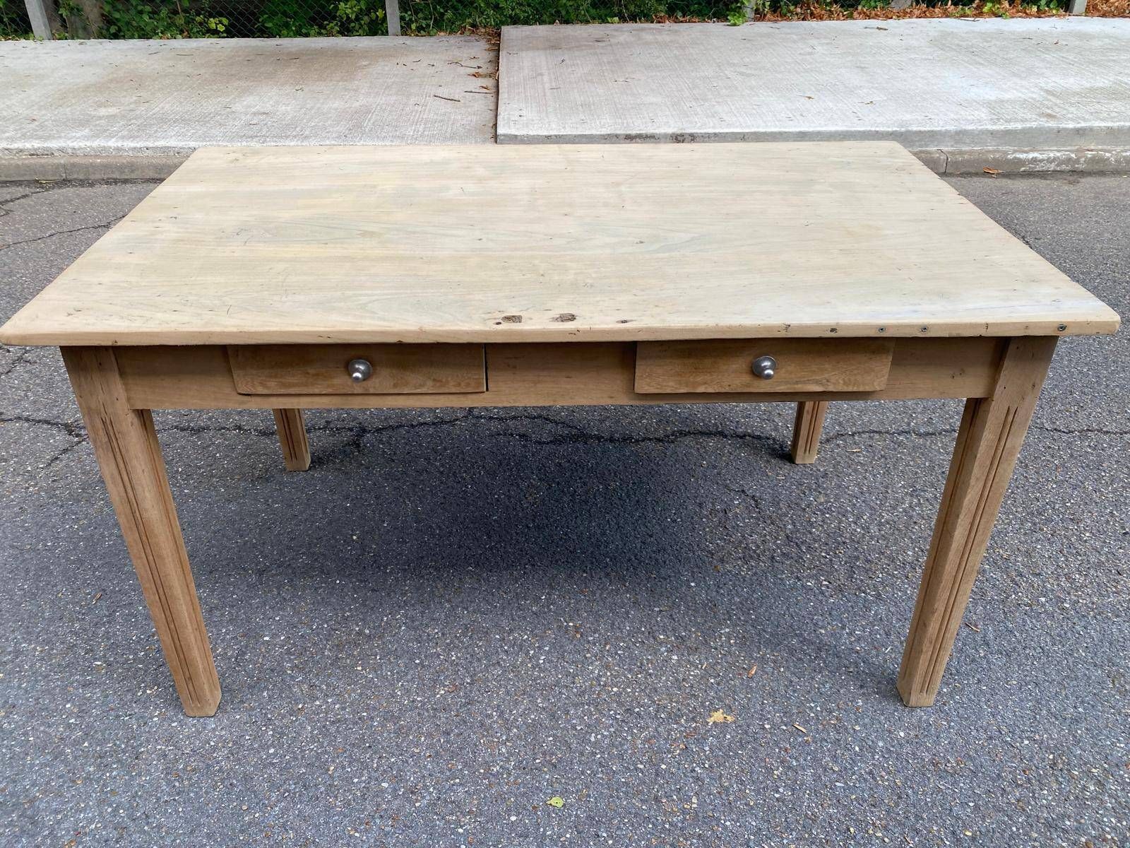 Renovated farmhouse table in raw solid wood with 2 drawers, 1920, 140x80cm.