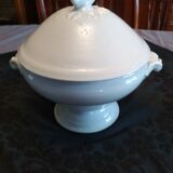 Soup tureen in opaque faience of Lunéville