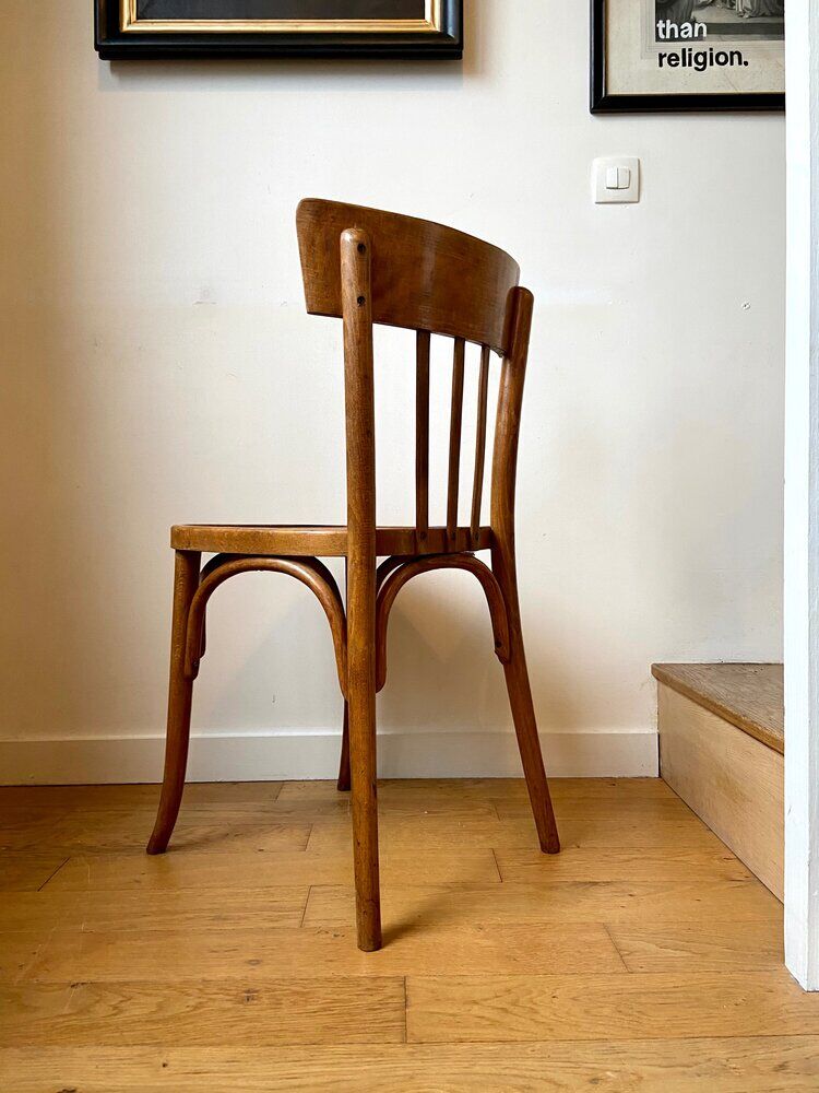 Bistro chair in light wood