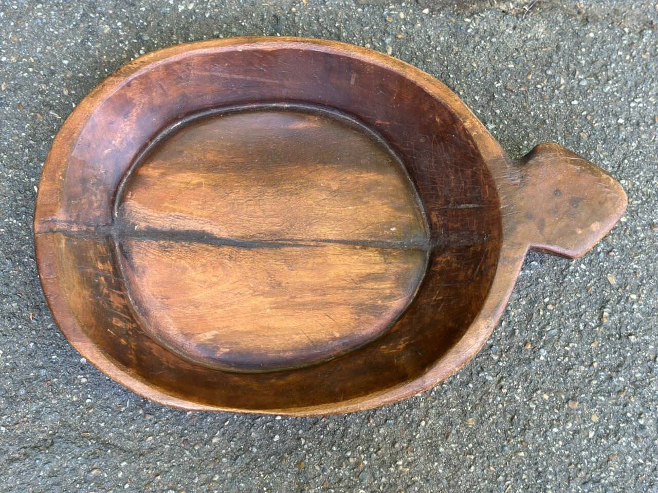 Hand-carved wooden African bowl with handle 64cm