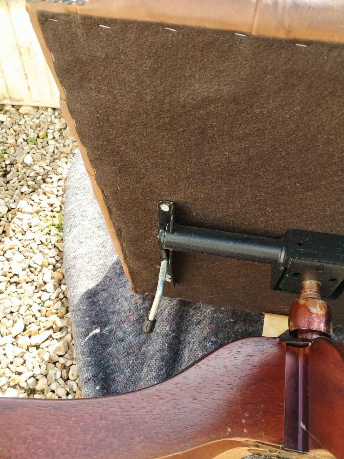 Chesterfield desk chair in antique leather