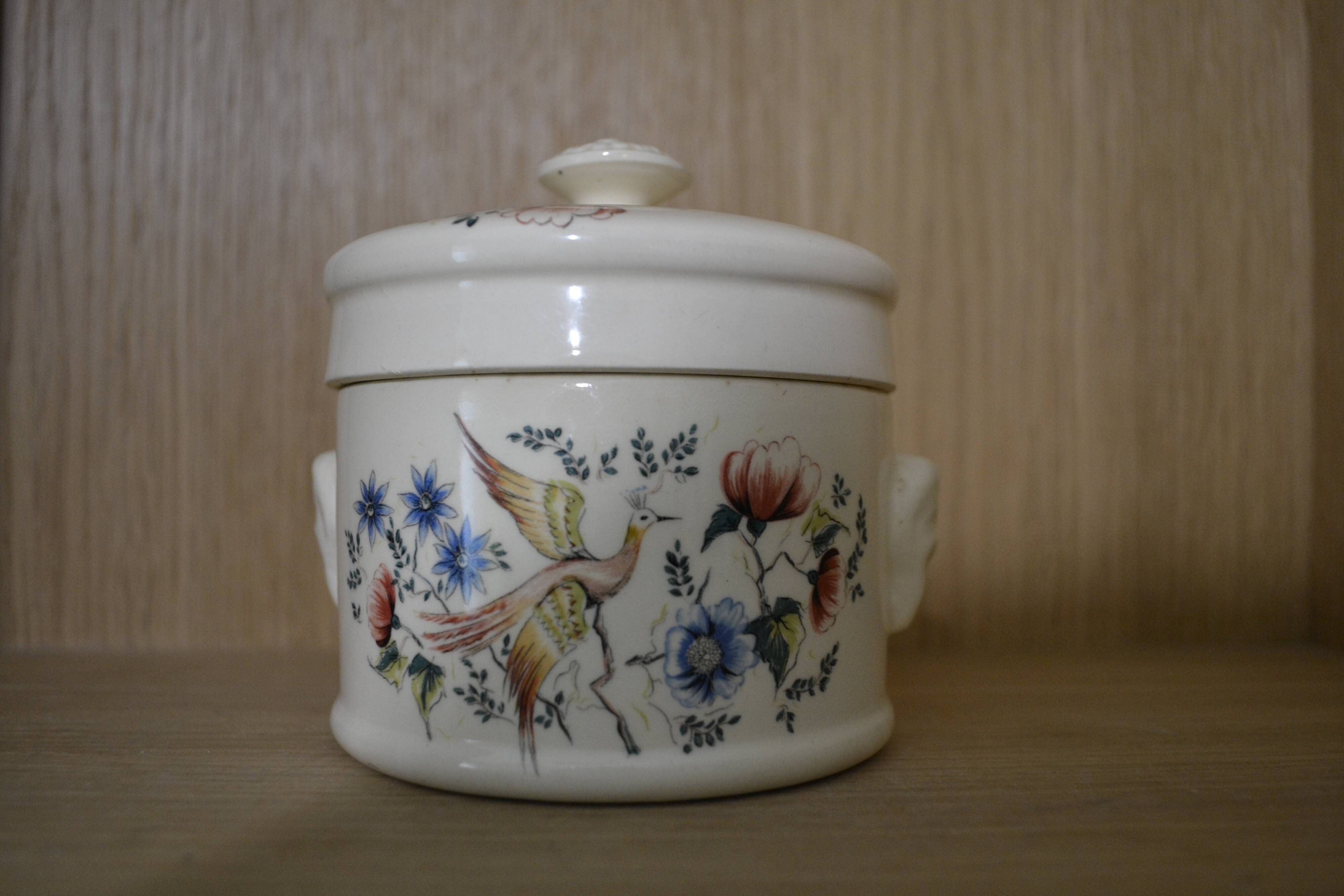 Blue bird pot Sarreguemines