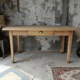 Farmhouse table