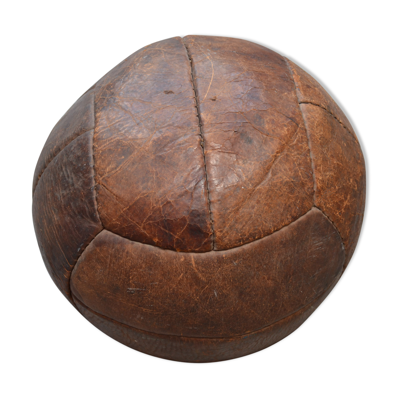 Ballon de football ancien en cuir marron Selency Ballon de football ancien en cuir marron Selency
