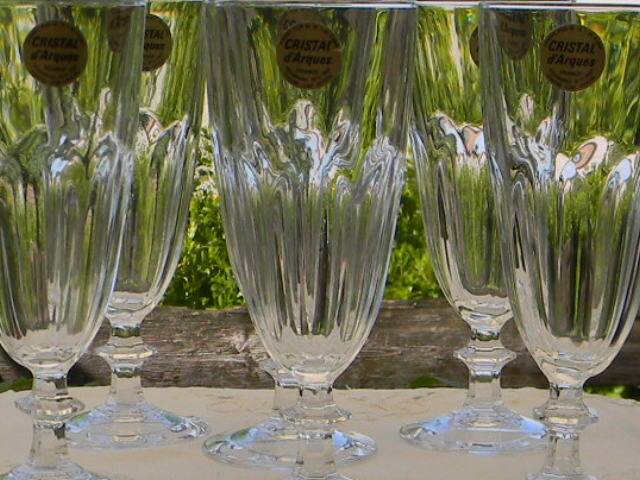 6 crystal champagne flutes from ARQUES. Rambouillet model.